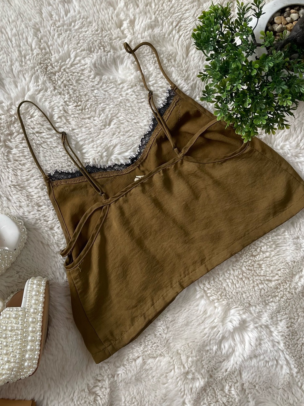 Out From Under Urban Outfitters Lace Trim Cami Top - XS - Picture 4 of 6